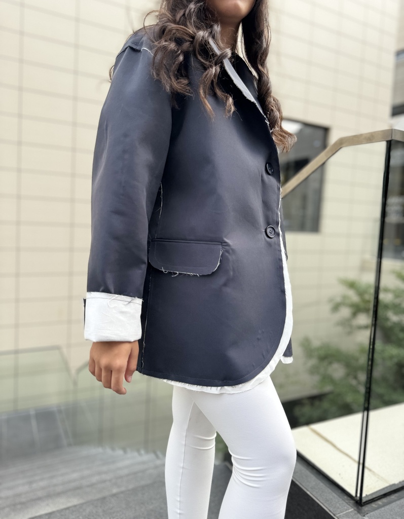 LAPEL BLAZER