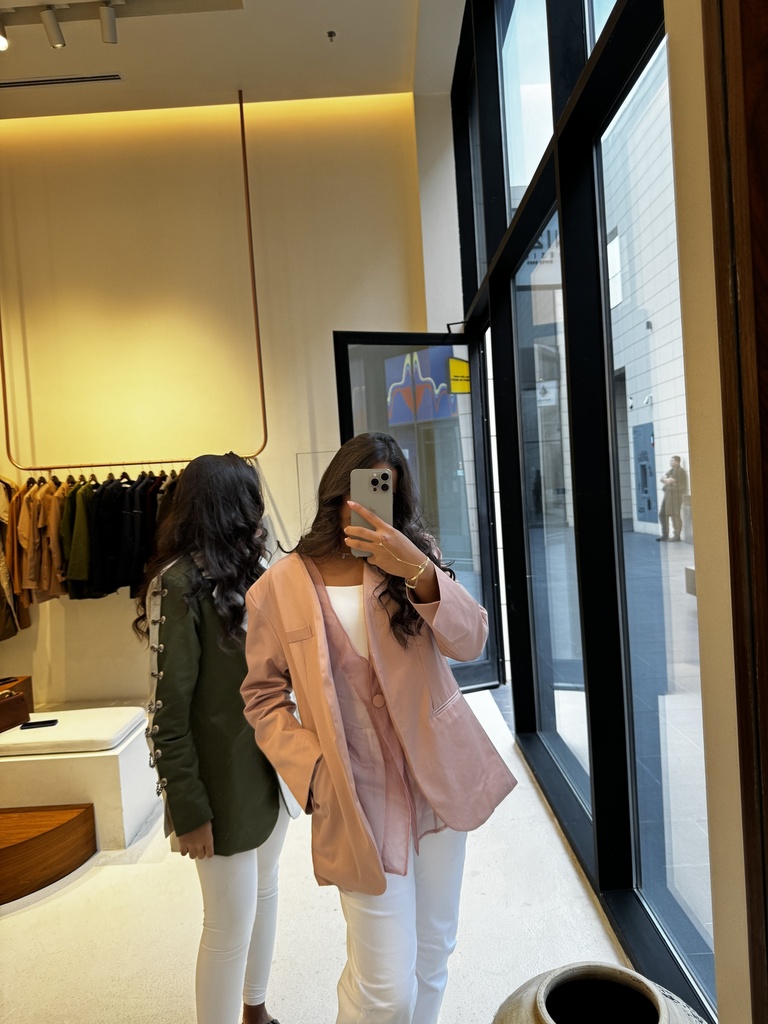 PINK BLAZER
