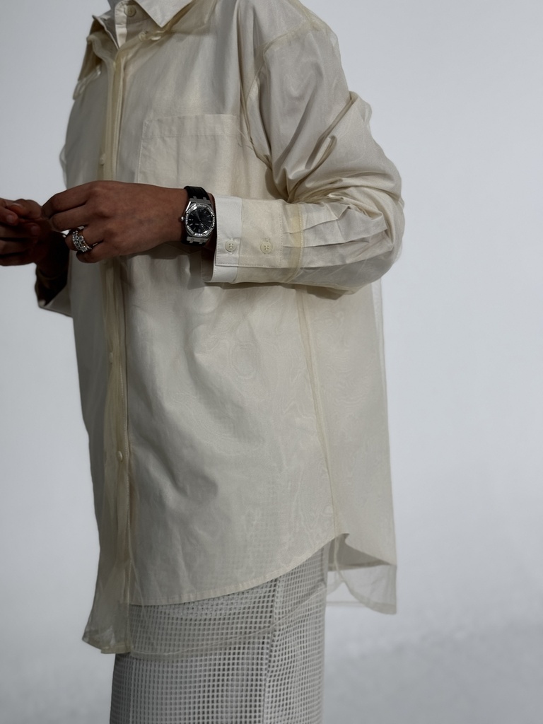 01-BUTTER MESH SHIRT