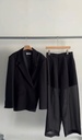 06-BUTTON BLAZER