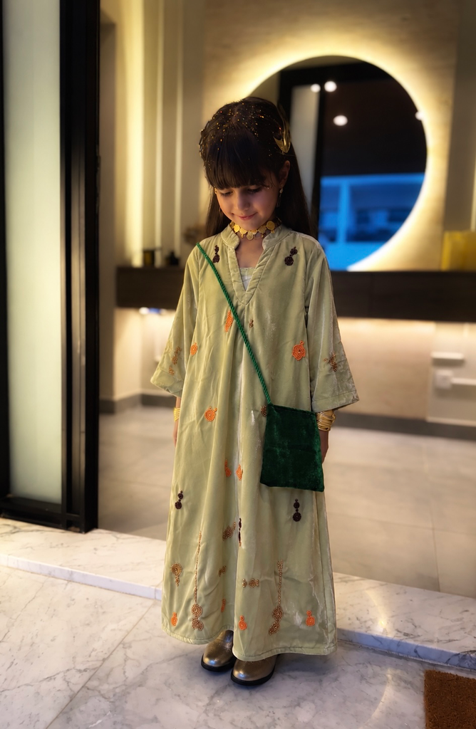 OU-R25-M69-GIRL (1Y)