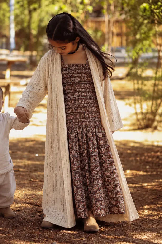OU-R25-M143-GIRL (6Y)